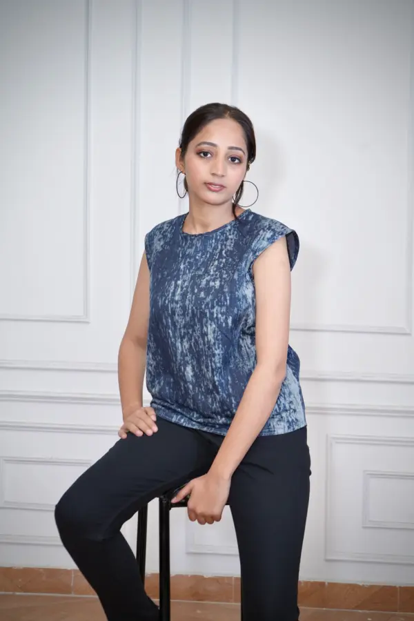 Denim charm top - Image 4