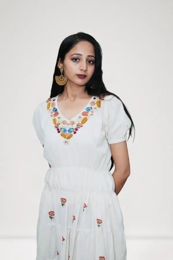 Velora Dress - Image 4